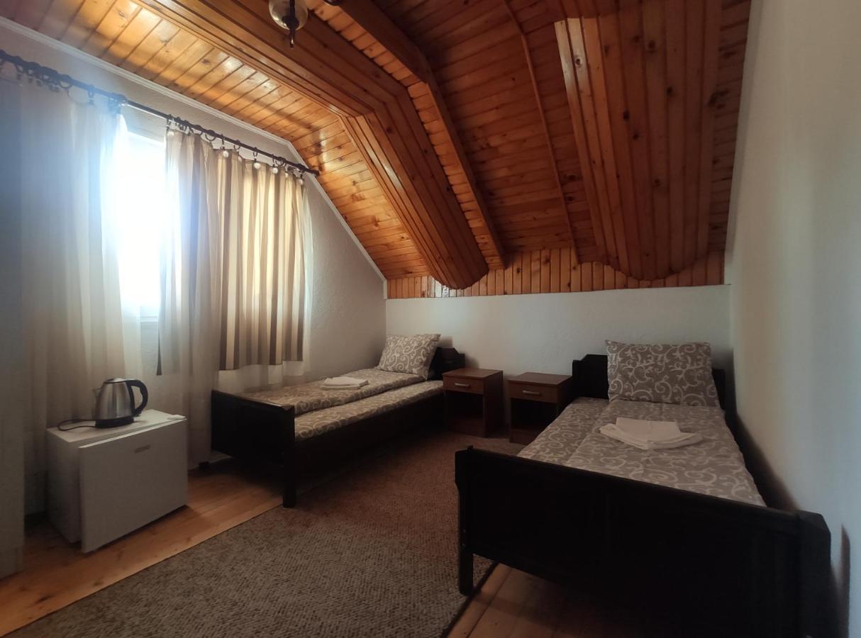 Snam Rooms&Apartment Zabljak  Bagian luar foto