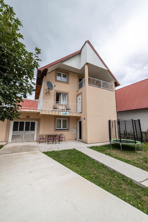 Snam Rooms&Apartment Zabljak  Bagian luar foto