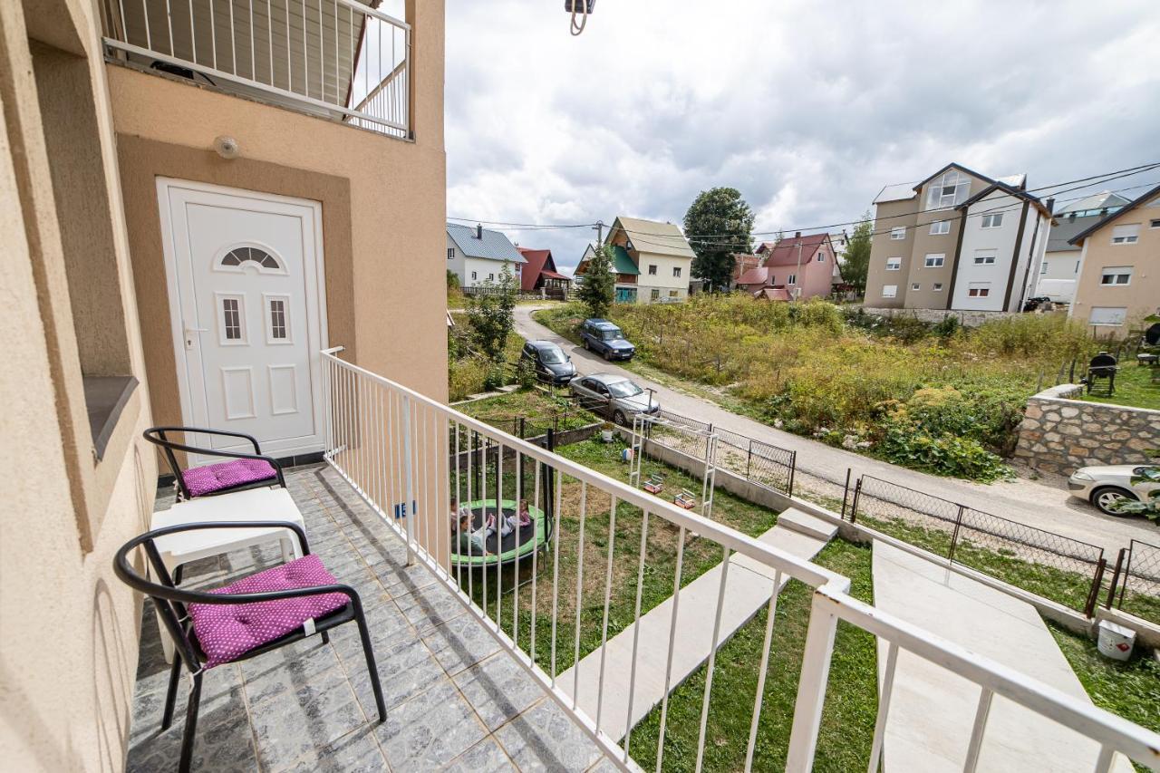 Snam Rooms&Apartment Zabljak  Bagian luar foto