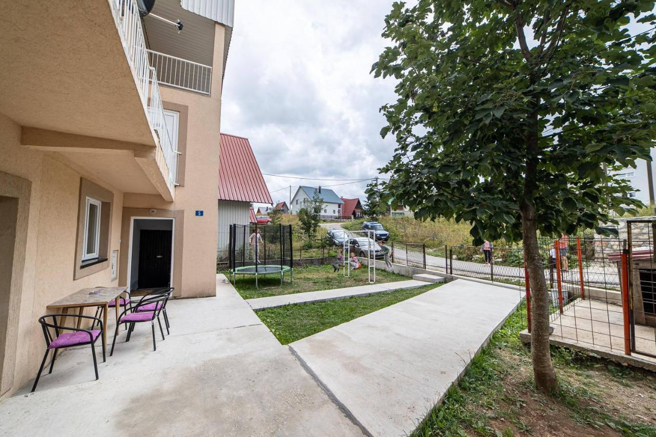 Snam Rooms&Apartment Zabljak  Bagian luar foto