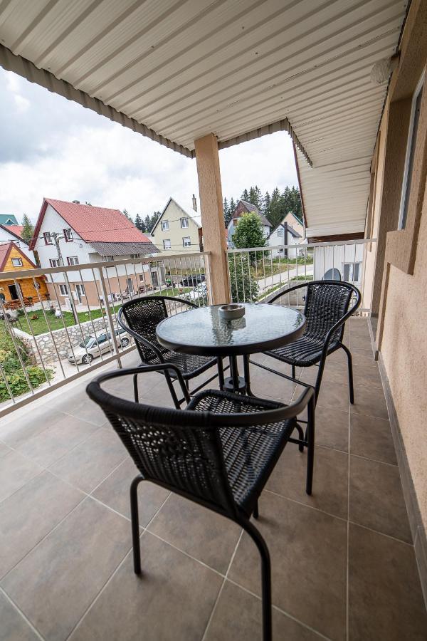 Snam Rooms&Apartment Zabljak  Bagian luar foto