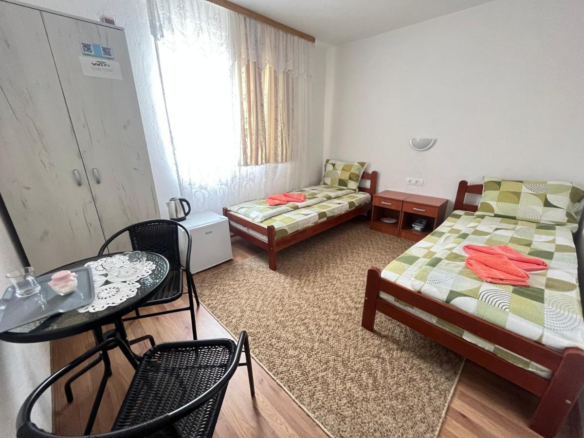 Snam Rooms&Apartment Zabljak  Bagian luar foto
