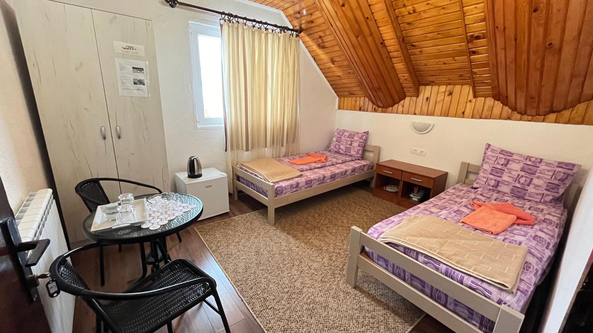 Snam Rooms&Apartment Zabljak  Bagian luar foto